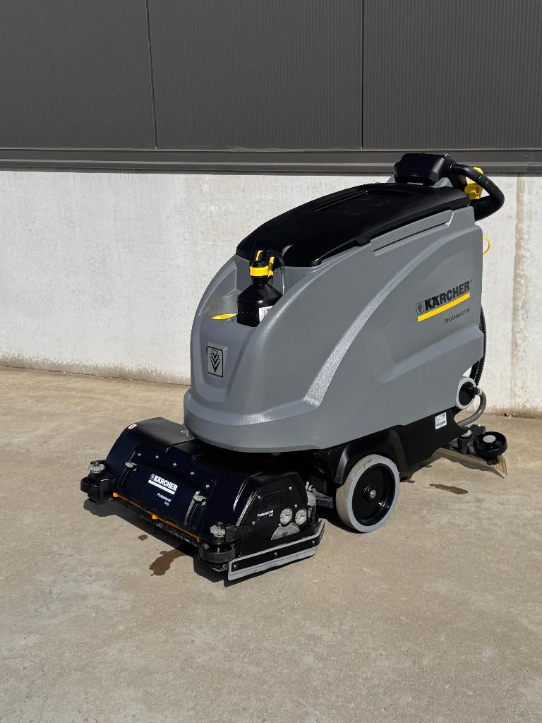 Kärcher B 60 W Bp Dose schrobmachine (2018) – Slechts 120u, Doe-het-zelf en Bouw, Reinigingsmachines, Zo goed als nieuw, Schrobmachine