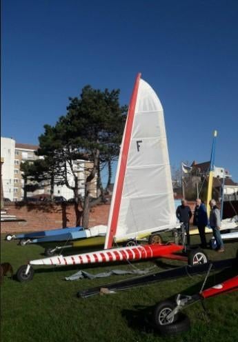 char à voile classe 3, Sports nautiques & Bateaux, Sports Nautiques & Bateaux Autre, Enlèvement, Utilisé