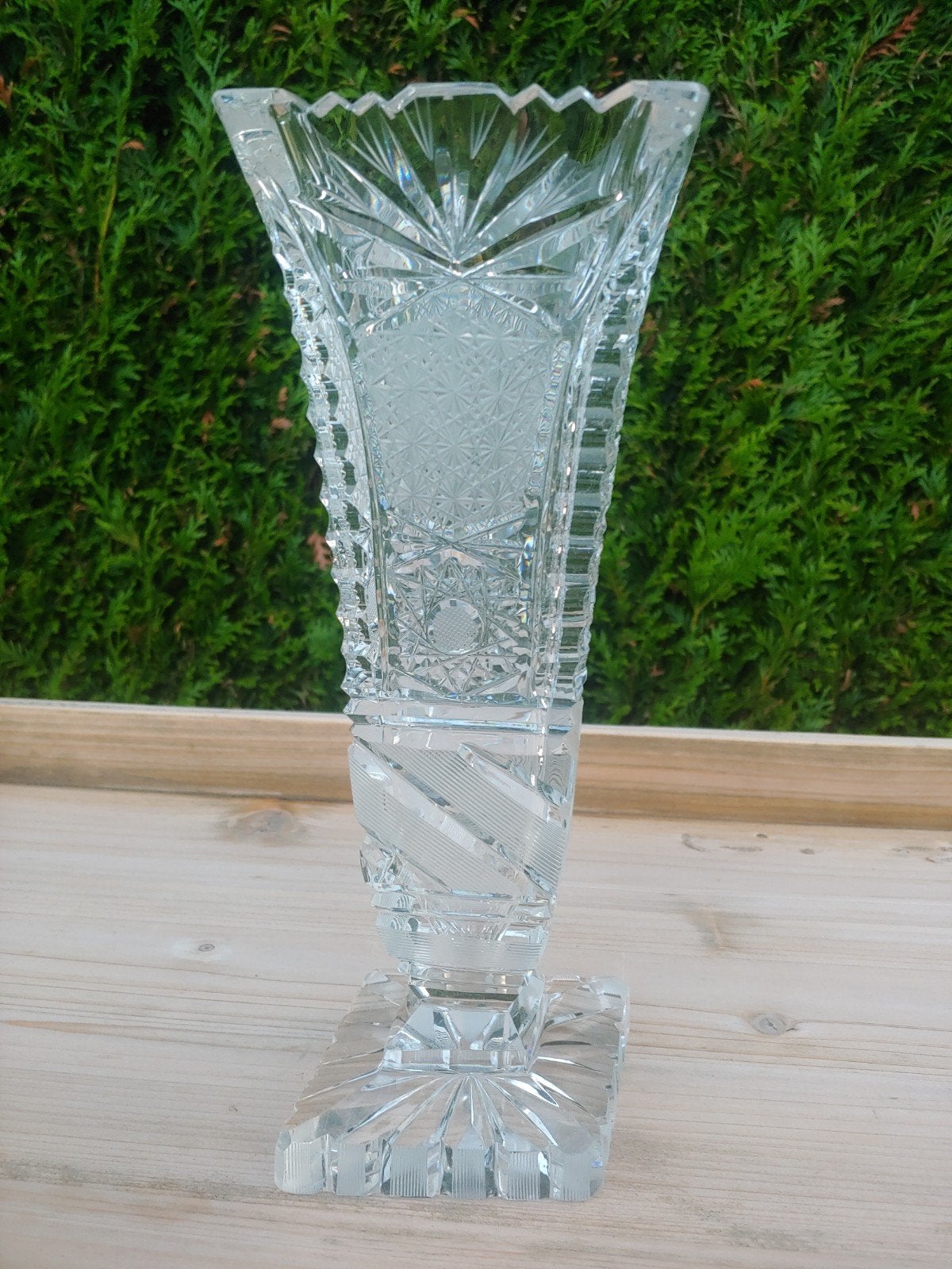 Prachtig geslepen vaas kristal, Antiek en Kunst, Antiek | Vazen, Ophalen