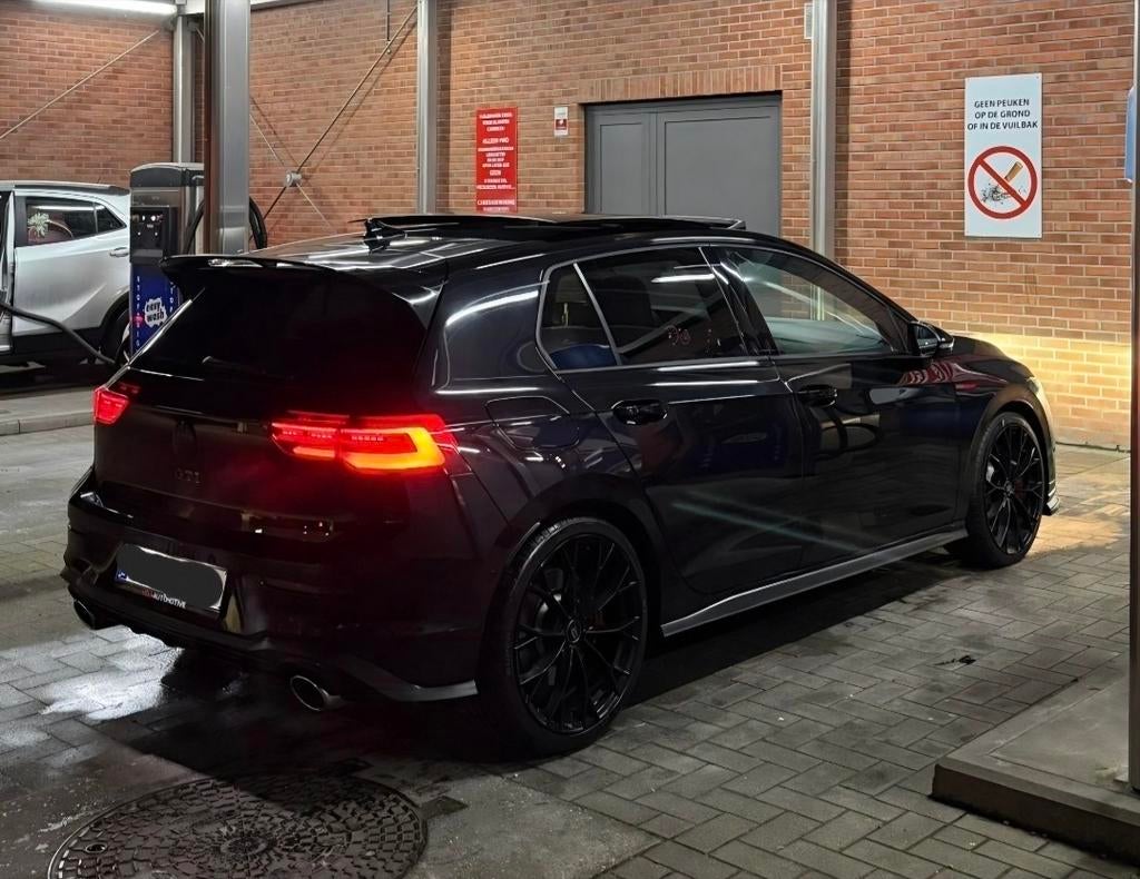 Volkswagen Golf 8 GTI Club Sport, Achat, Détection des panneaux routiers, Alcantara, Automatique