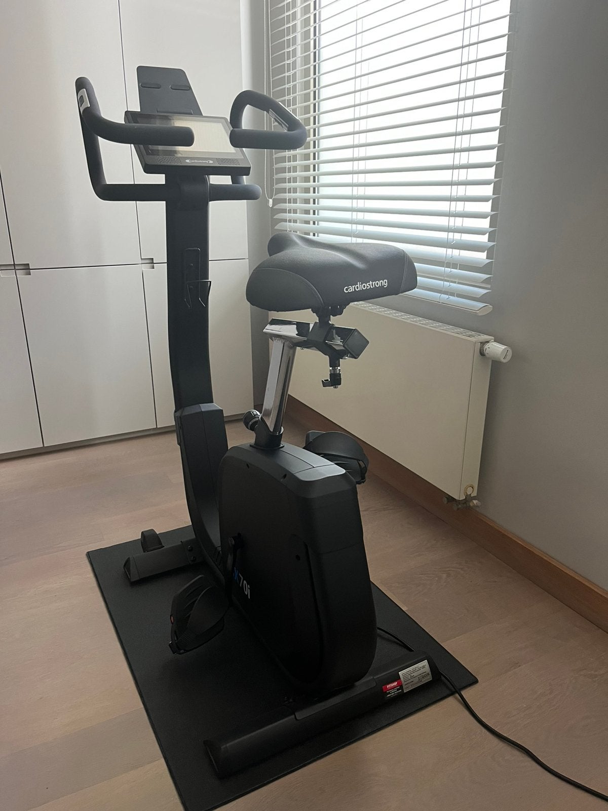 Cardiostrong Ergometer BX70i Touch | Hometrainer Touchscreen, Sport en Fitness, Ophalen, Zo goed als nieuw, Benen, Hometrainer