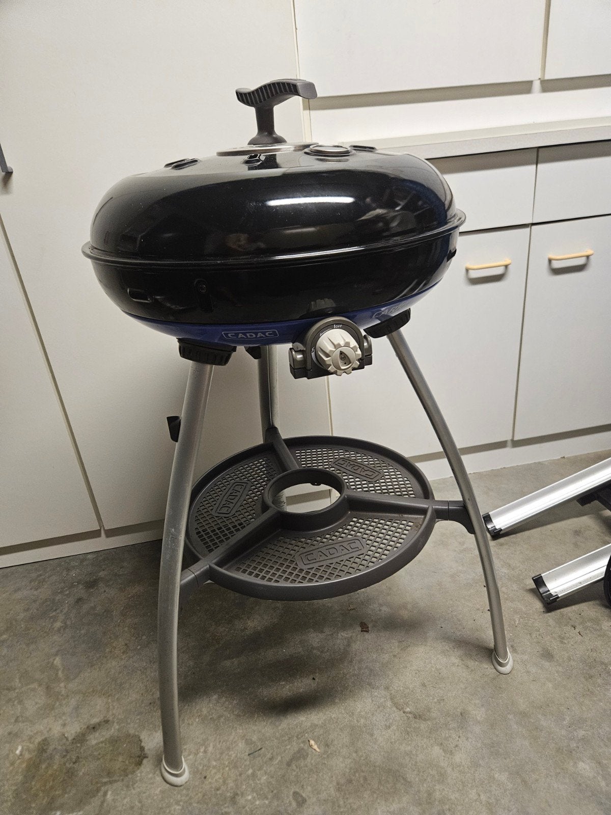 Cadac carri chef, Ophalen