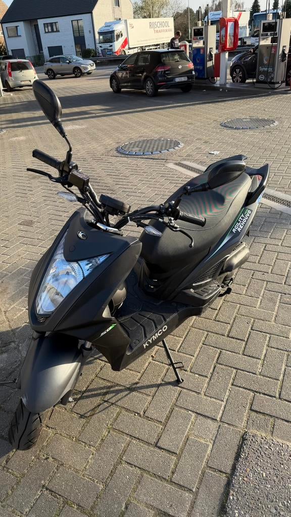 Scooter Kymco Aglity 50 nakked scooter, Ophalen