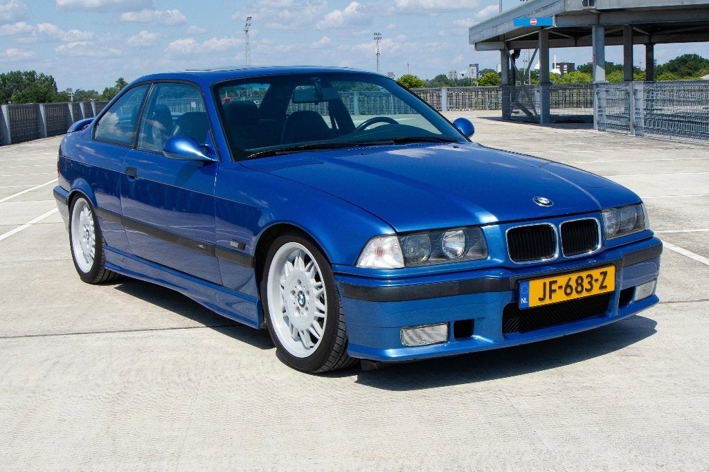 BMW E36 M3 3.2 Coupé 321pk | Handgeschakeld | 124.xxx km, Euro 2, 4 zetels, Achterwielaandrijving, Handgeschakeld