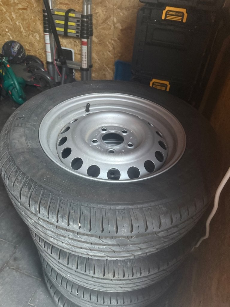 Banden met velgen 205/60/15 95 h, Ophalen, Gebruikt, 15 inch, 205 mm