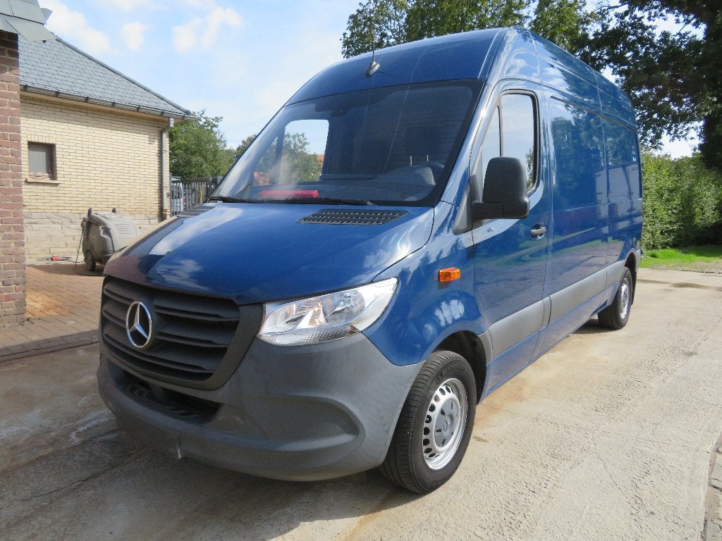 Mercedes-Benz Sprinter 311CDi - FWD - 22.403km - A2H2 - 2022, Voorwielaandrijving, Dealer onderhouden, Stof, 4 cilinders