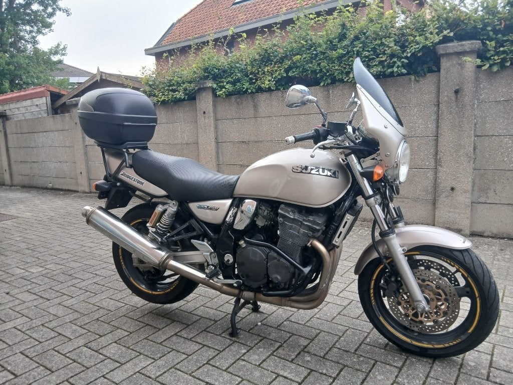Suzuki GSX 750, Motos, Particulier