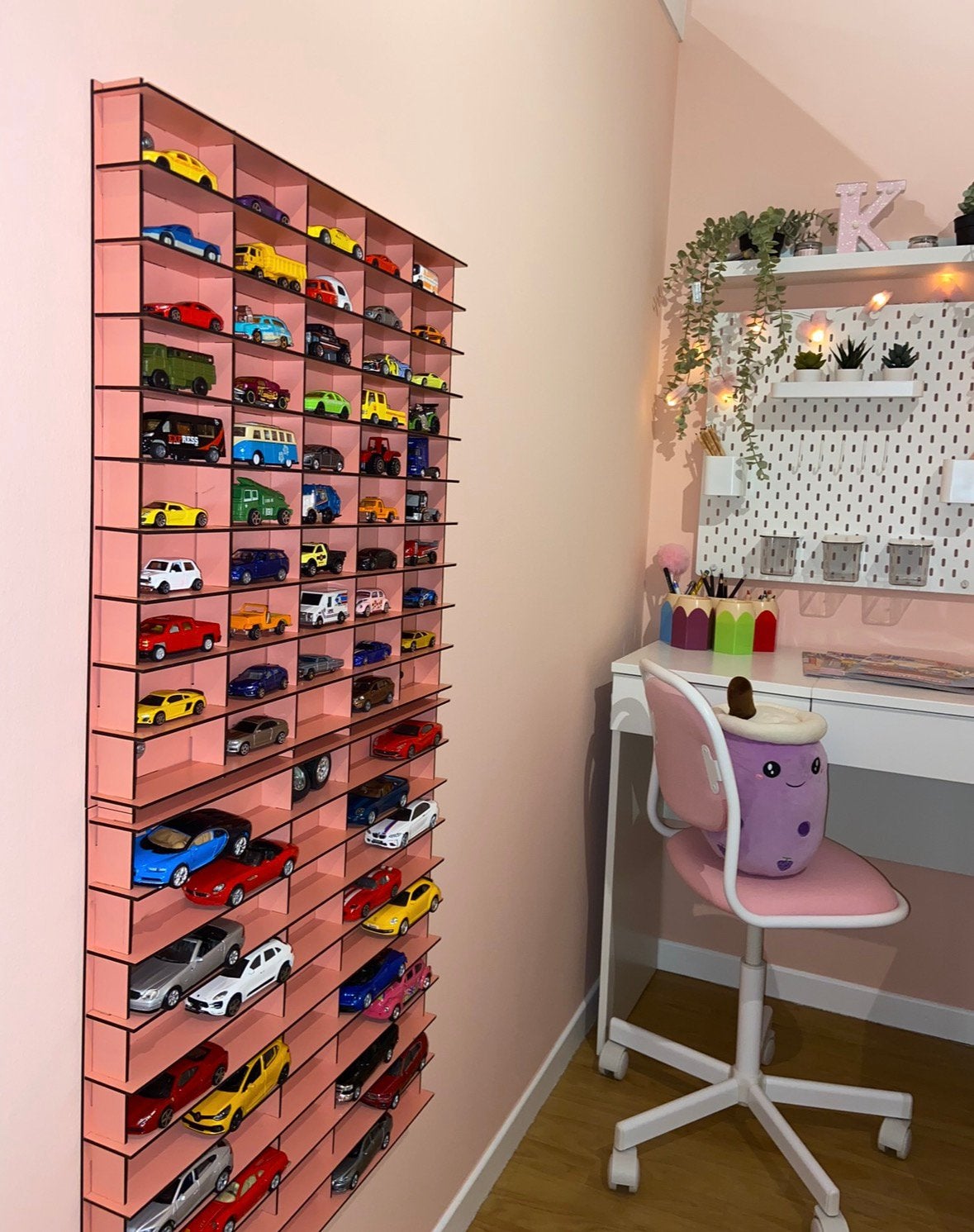 Handgemaakte houten displaykast voor Hot Wheels & Matchbox v, Ophalen, Zo goed als nieuw