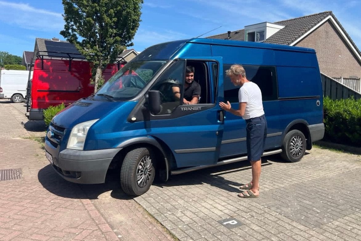 Gezocht: Ford Transit met motorschade of defect, Caravanes & Camping, Chariots, Enlèvement