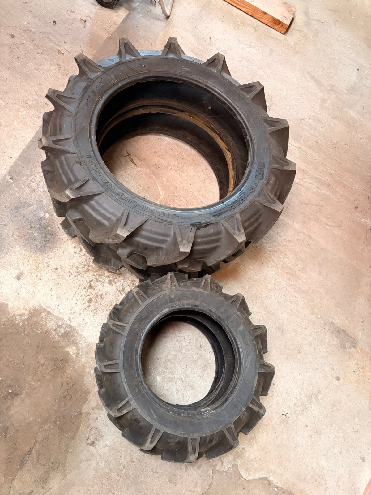 Set landbouw banden minitractor, Zakelijke goederen, Landbouw | Onderdelen | Banden, Velgen en Assen, Ophalen
