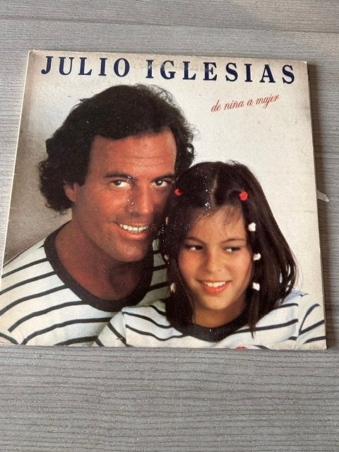 Vynil de nina a mujer – Julio Iglesias (lp057), Enlèvement ou Envoi, Utilisé, 12 pouces, LP