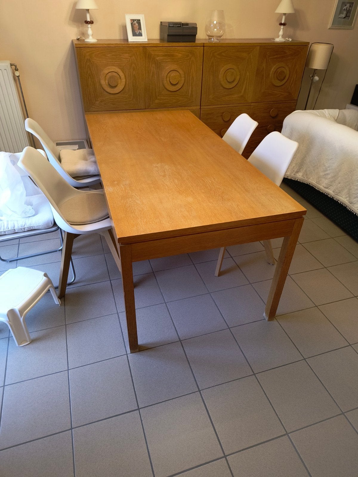 Stevige Houten Eettafel (Ideaal voor 4 tot 6 Personen), Huis en Inrichting, Ophalen, Gebruikt, 50 tot 100 cm, Vijf personen of meer