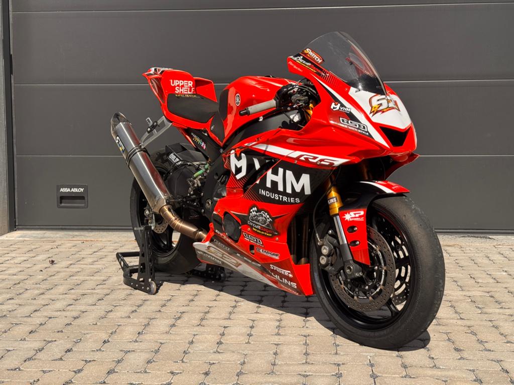 Yamaha R6 2023 Circuitmotor – Full Öhlins – BTW Aftrekbaar, Sportuitlaat, 4 cilinders, Super Sport, Particulier