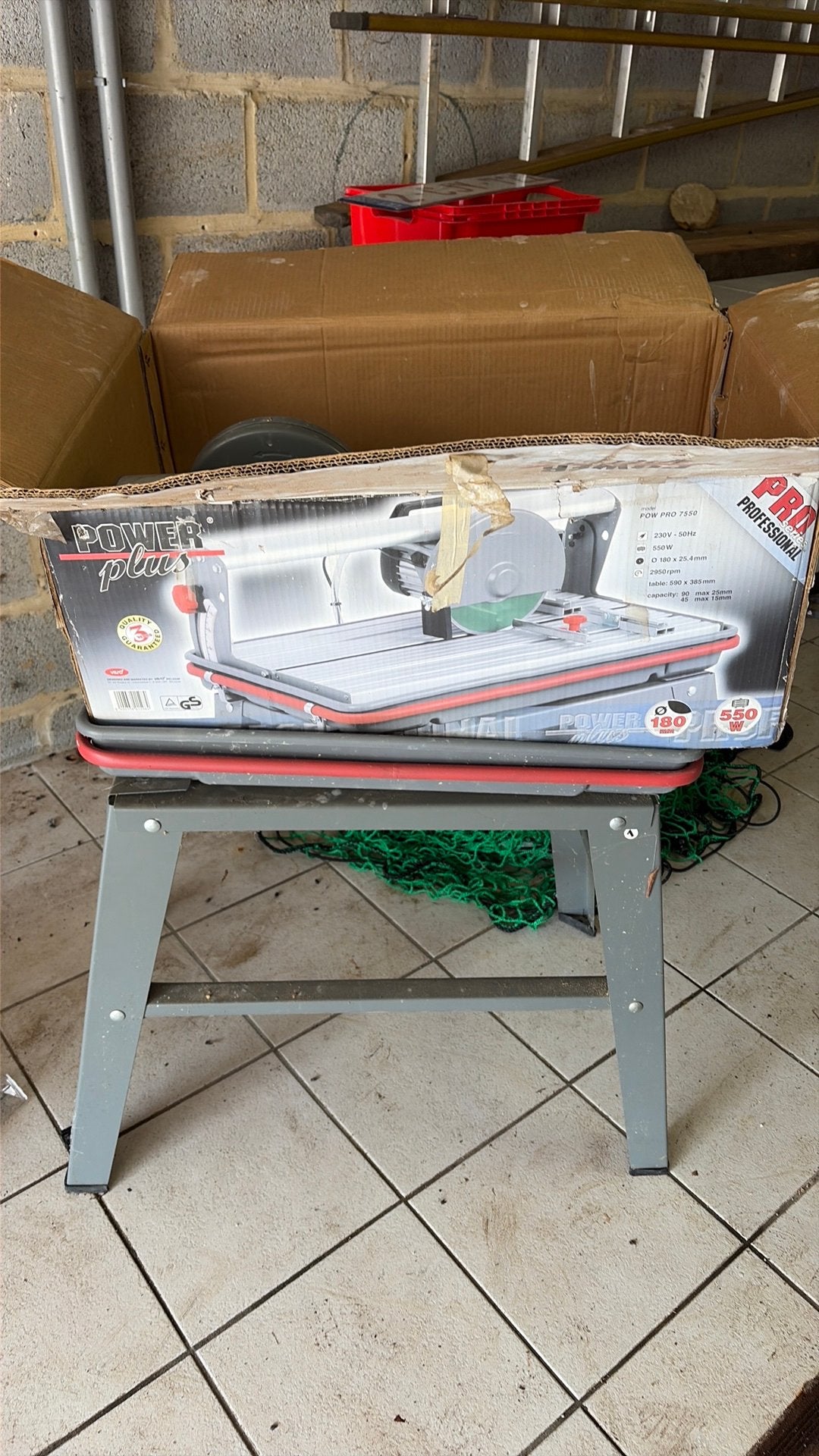 scie a pierre sur table, Ophalen, Gebruikt, Minder dan 600 watt