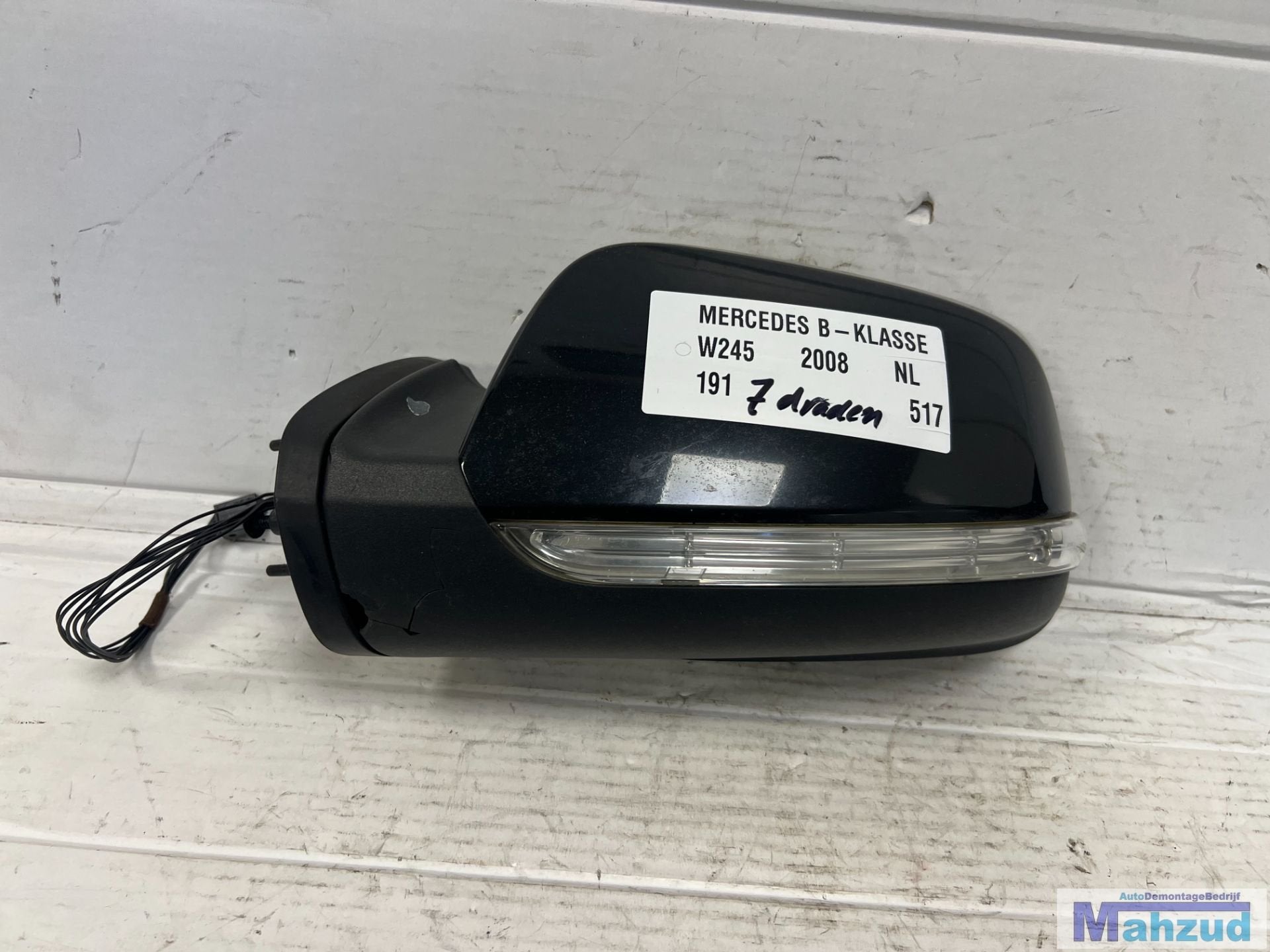 R troviseur gauche noir 191 pour Mercedes Classe B W245 (200, Mercedes-Benz AG, Mercedes-Benz, Utilisé, Mercedesstrasse 120
70372  Stuttgart, DE