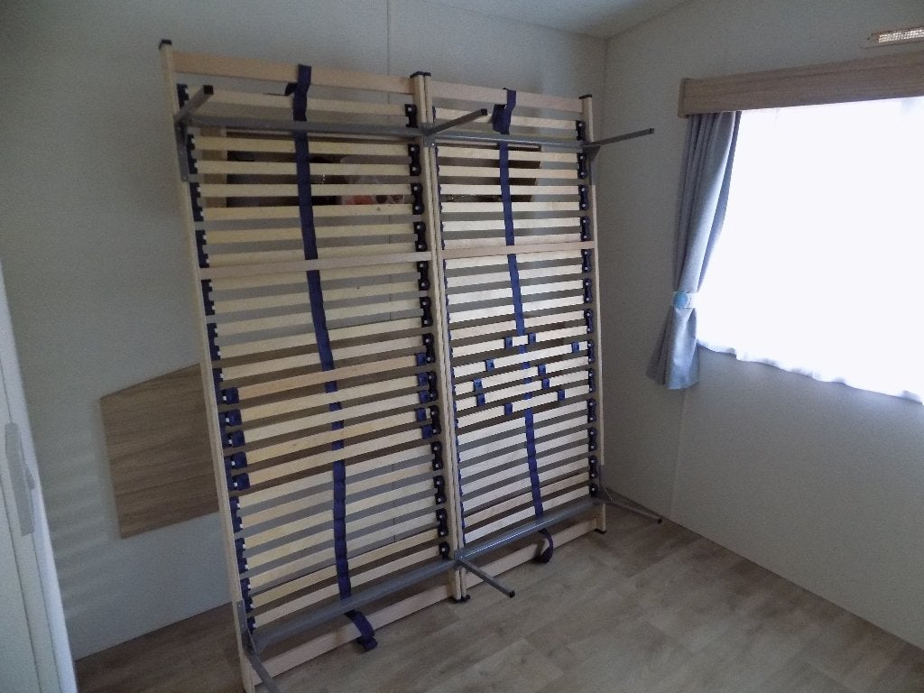 2 nieuwe lattenbodems De Luxe, Maison & Meubles, Chambre à coucher | Matelas & Sommiers, Neuf, Sommier, 200 cm, Deux personnes