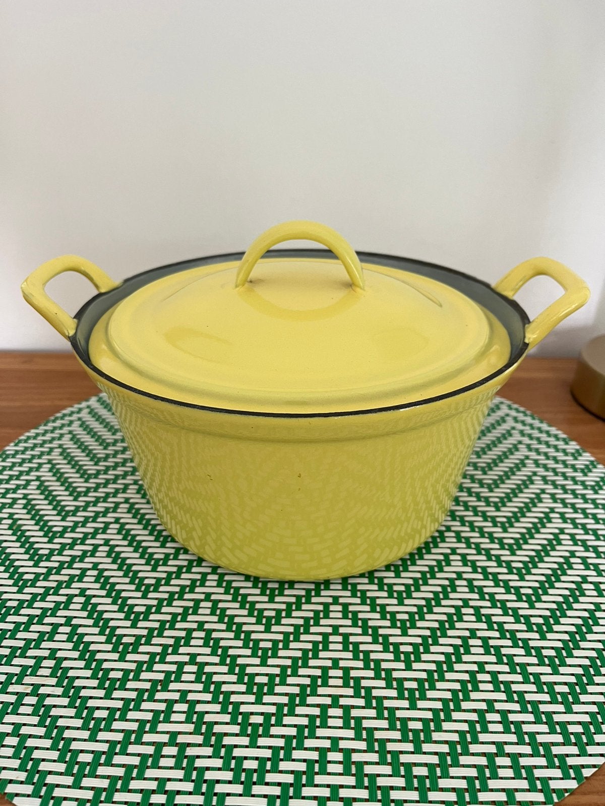 Gele geëmailleerde gietijzeren braadpan, Ophalen of Verzenden, Gietijzer