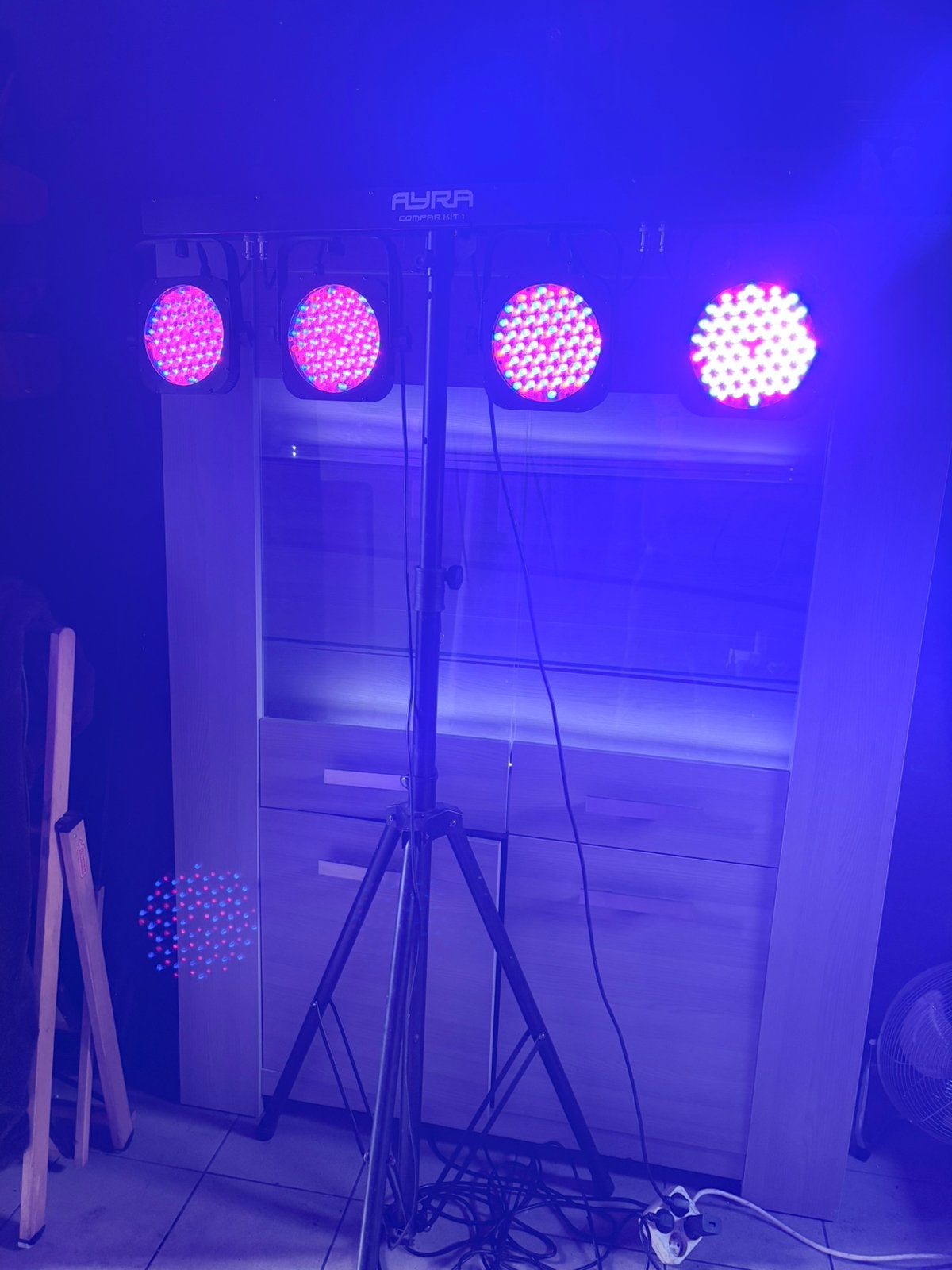 Éclairage LED Disco sur support et sac de transport, Enlèvement, Utilisé