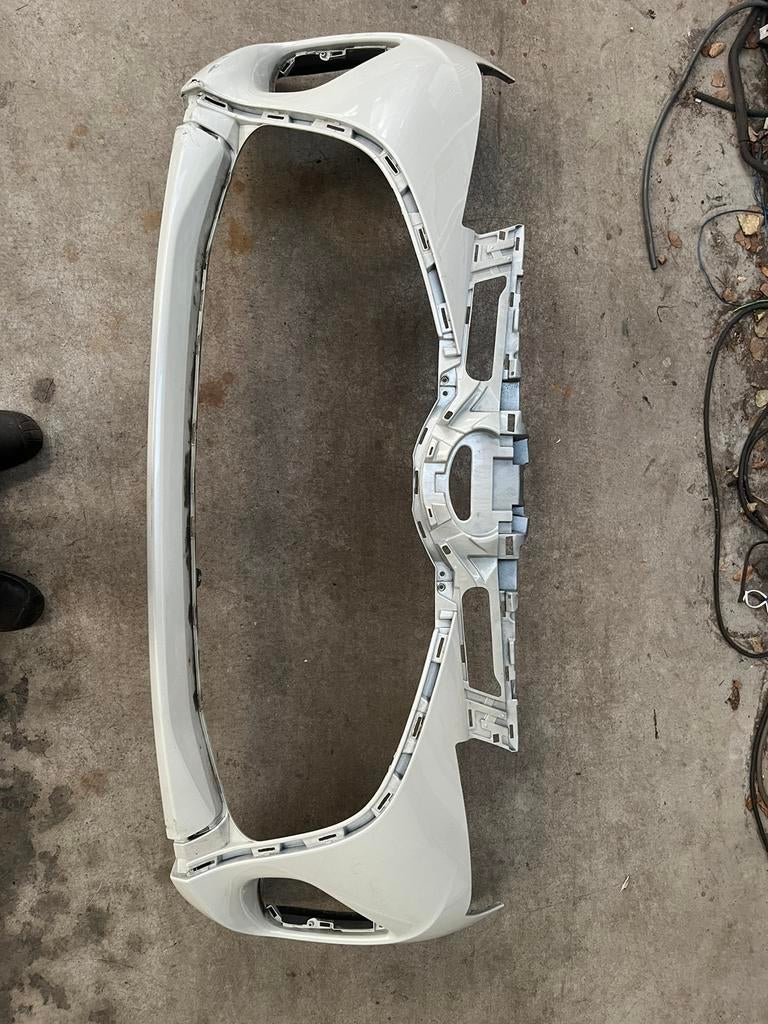 Te koop voorbumper toyota yaris, Auto-onderdelen, Ophalen, Voor, Toyota, Bumper