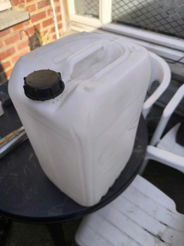 Bidons 20 L, Caravanes & Camping, Enlèvement, Utilisé