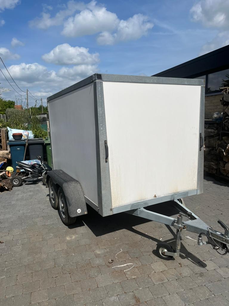 Gesloten aanhangwagen 750kg, Auto diversen, Aanhangers en Bagagewagens, Ophalen, Zo goed als nieuw