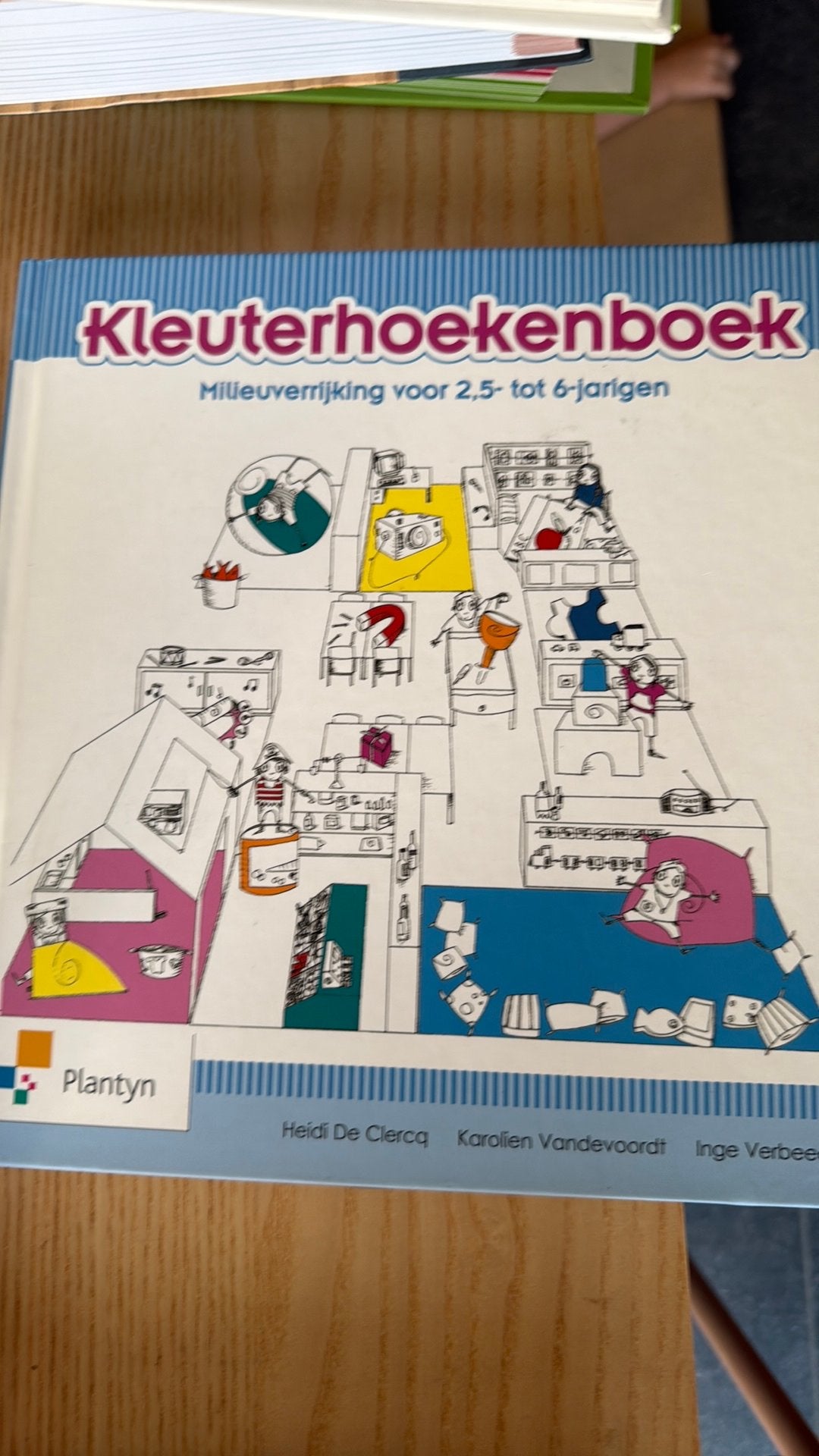 Karolien Vandevoordt - Kleuterhoekenboek, Boeken, Ophalen, Karolien Vandevoordt; Heidi de Clercq