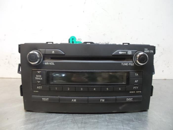 Radio van een Toyota Auris (Auris 07-), Auto-onderdelen, Gebruikt, -, -, Ophalen of Verzenden