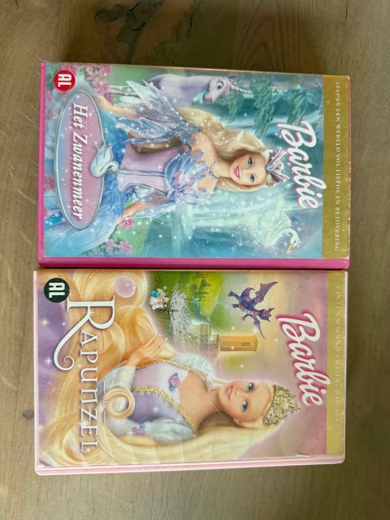 VHS Barbie Het zwanenmeer, Rapunzel, Ophalen, Gebruikt, Alle leeftijden, Poppen