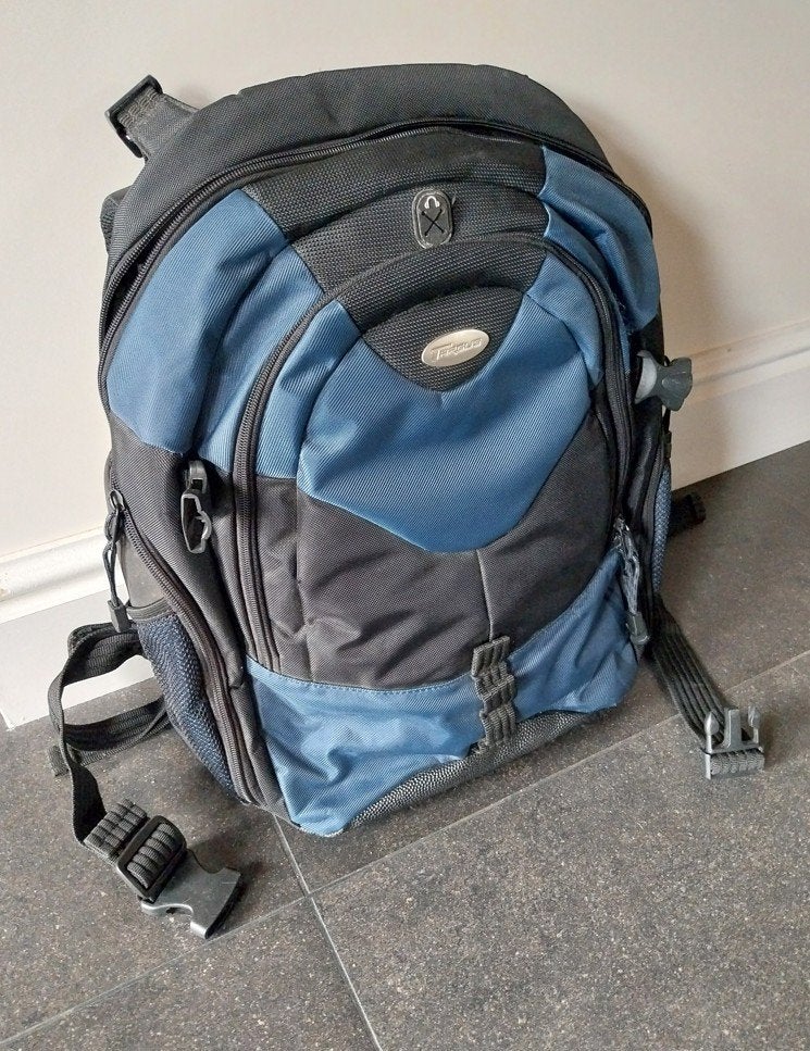 *** Sac à dos pour ordinateur portable « TARGUS » ***, Enlèvement ou Envoi, Comme neuf, Targus, Plusieurs compartiments