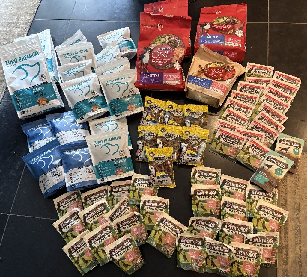Nourriture pour chiens - 71 pièces, Enlèvement ou Envoi, Chien