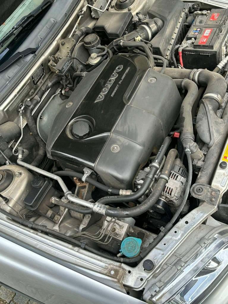 Volvo S40, Auto's, Volvo, Voorwielaandrijving, 4 deurs, Leder, Grijs