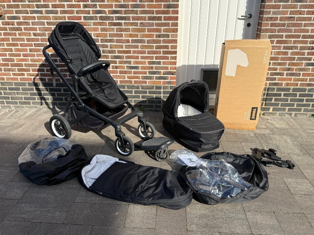 Thule Kinderwagen sleek + reiswieg zwart, Gebruikt, Duowagen, Ophalen, Kinderwagen