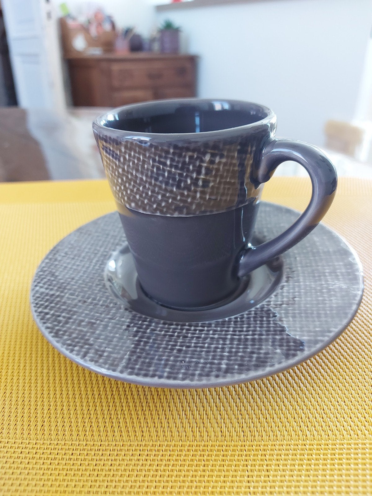 Tasses, Maison & Meubles, Cuisine | Vaisselle, Comme neuf, Céramique, Enlèvement, Tasse(s) et/ou soucoupe(s)
