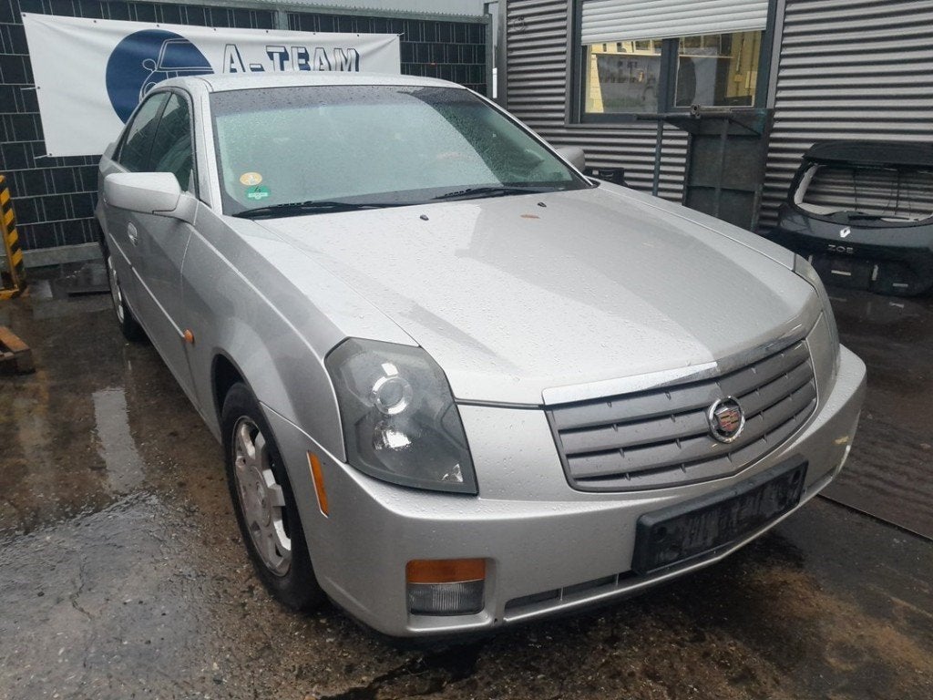FUSEE AVANT DROITE Cadillac CTS I (01-2002/09-2007), Cadillac, General Motors Germany GmbH, Utilisé, Chevrolet.europe@gm.com