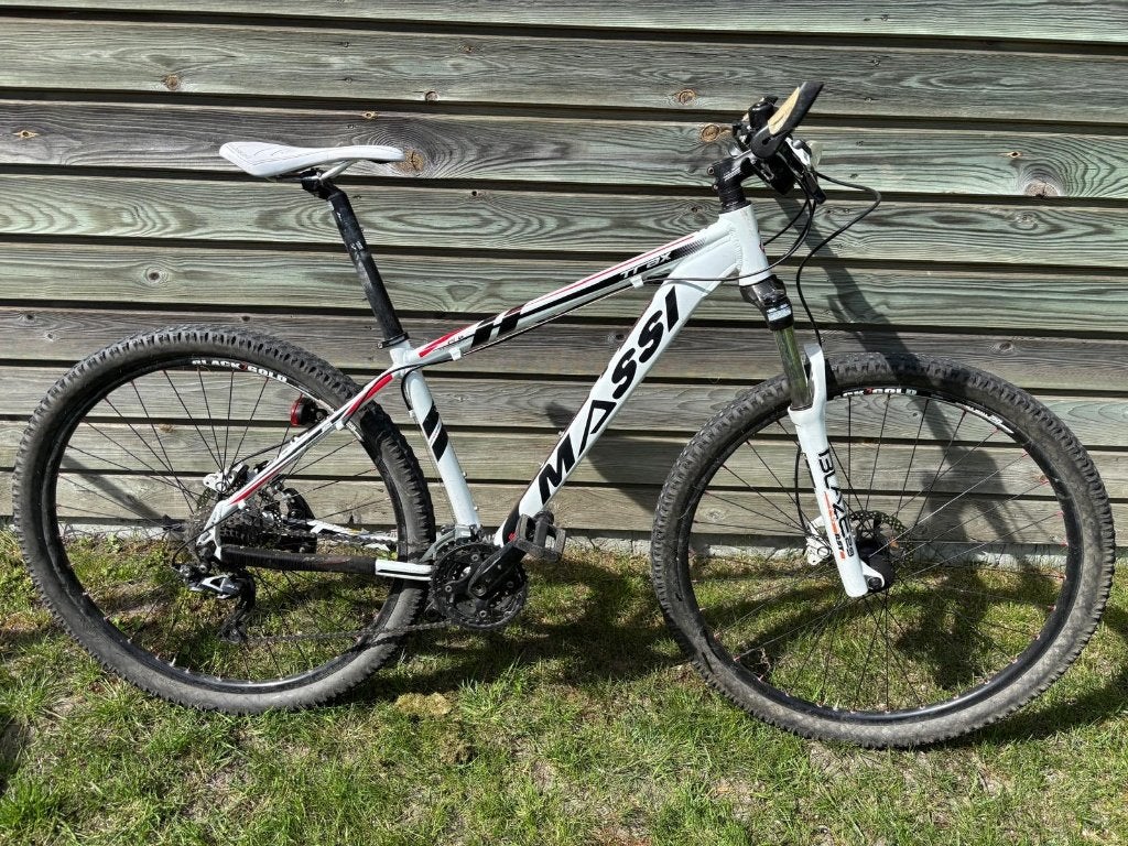 Mountainbike MASSI Trax 29 duim in goede staat, Fietsen en Brommers, Gebruikt, Vering, Overige maten, Meer dan 20 versnellingen