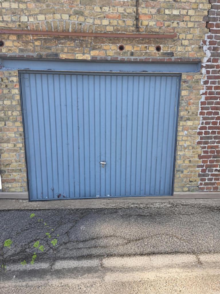 Garage te huur Diksmuide (Woumen), Immo