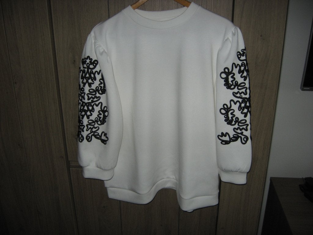 Sweater maat XL LOLA&LIZA, Lola & Liza, Wit, Maat 46/48 (XL) of groter, Ophalen of Verzenden