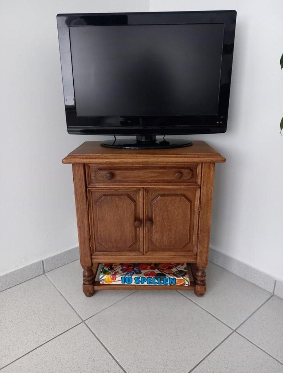 Houten kastje, Huis en Inrichting, Kasten |Televisiemeubels, Ophalen
