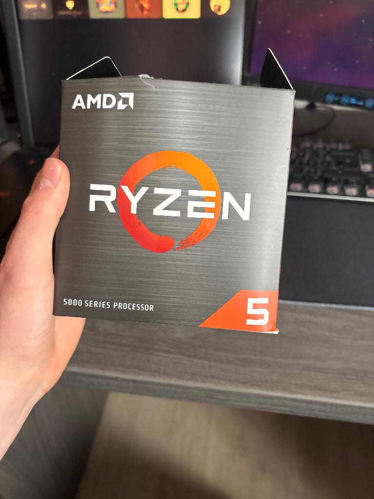 Processeur AMD Ryzen 5 5500 + Ventirad - Très peu utilisé, Informatique & Logiciels, Neuf, 6-core, 4 Ghz ou plus, AMD Ryzen 5
