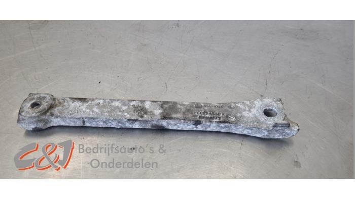 Support boîte de vitesse d'un Fiat Talento, Autos : Pièces & Accessoires, Suspension & Châssis, Fiat, Utilisé, 3 mois de garantie