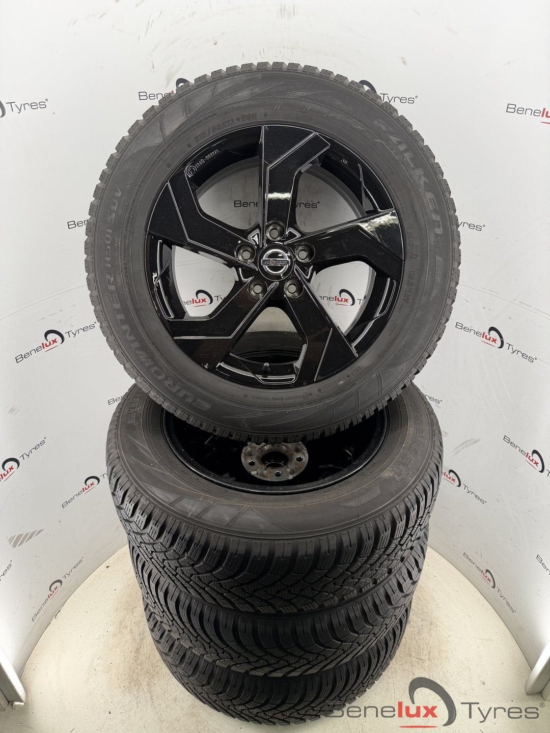 Nissan Qashqai Xtrail Juke Leaf Murano NV300 Fuga X-trail GT, Auto-onderdelen, Banden en Velgen, -, -, Banden en Velgen, 17 inch