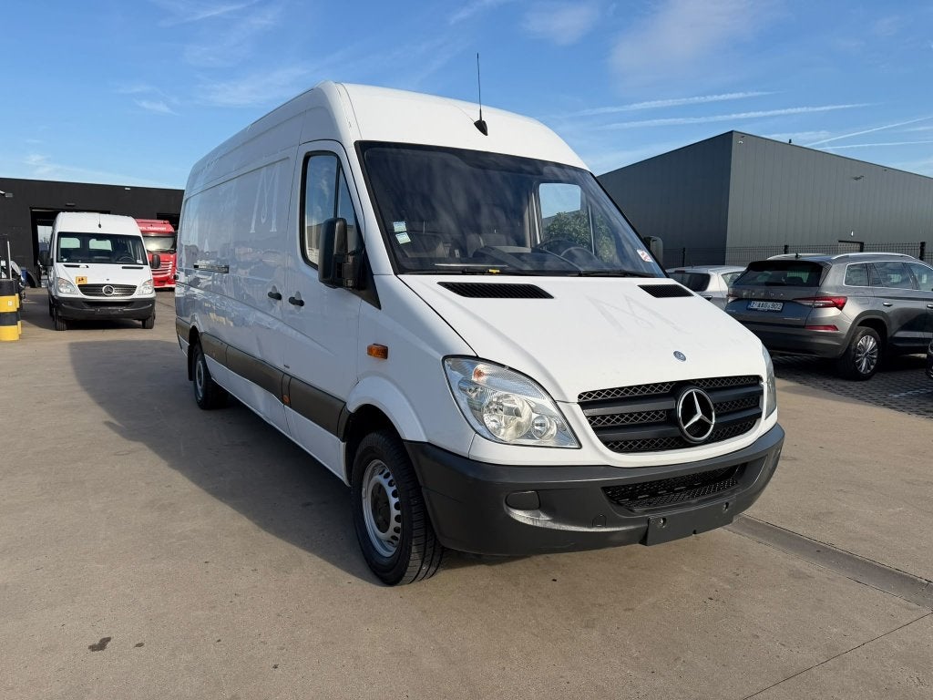 Mercedes Sprinter 319 (Stock ID 71575), Auto's, Bedrijf, Elektrische ramen, 140 kW, Te koop