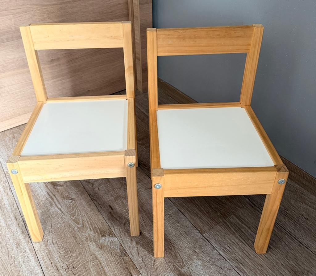 Lot de deux chaises enfanrs, Kinderen en Baby's, Kinderkamer | Tafels en Stoelen, Ophalen, Zo goed als nieuw, Stoel(en)
