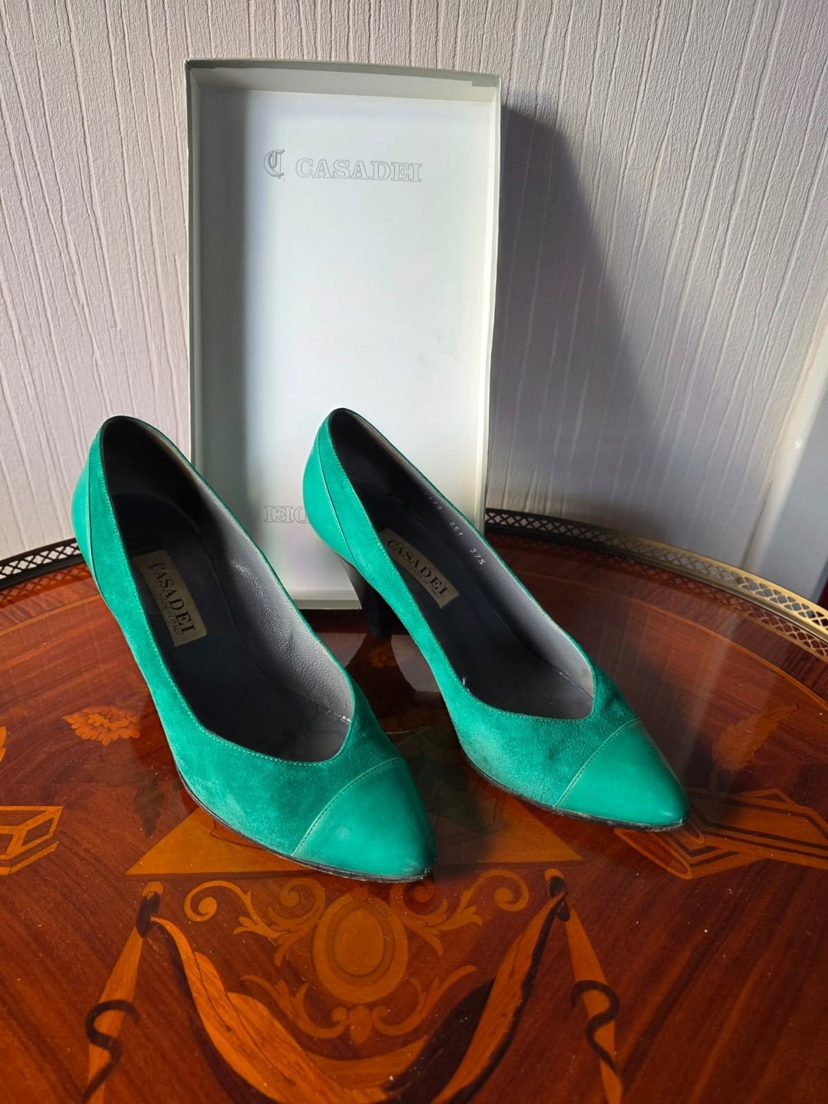 Groene hakken merk Casadei maat 37,5, Casadei, Enlèvement, Porté