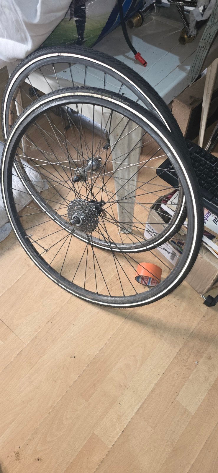 2 roues 28 " pour velo de course ou de ville, Vélos & Vélomoteurs