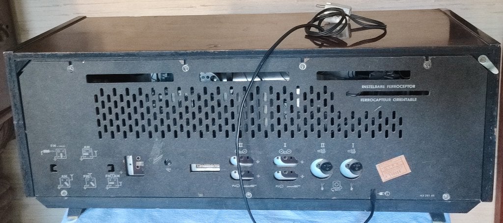 Radio Philips B7X94A vintage ancien, Enlèvement
