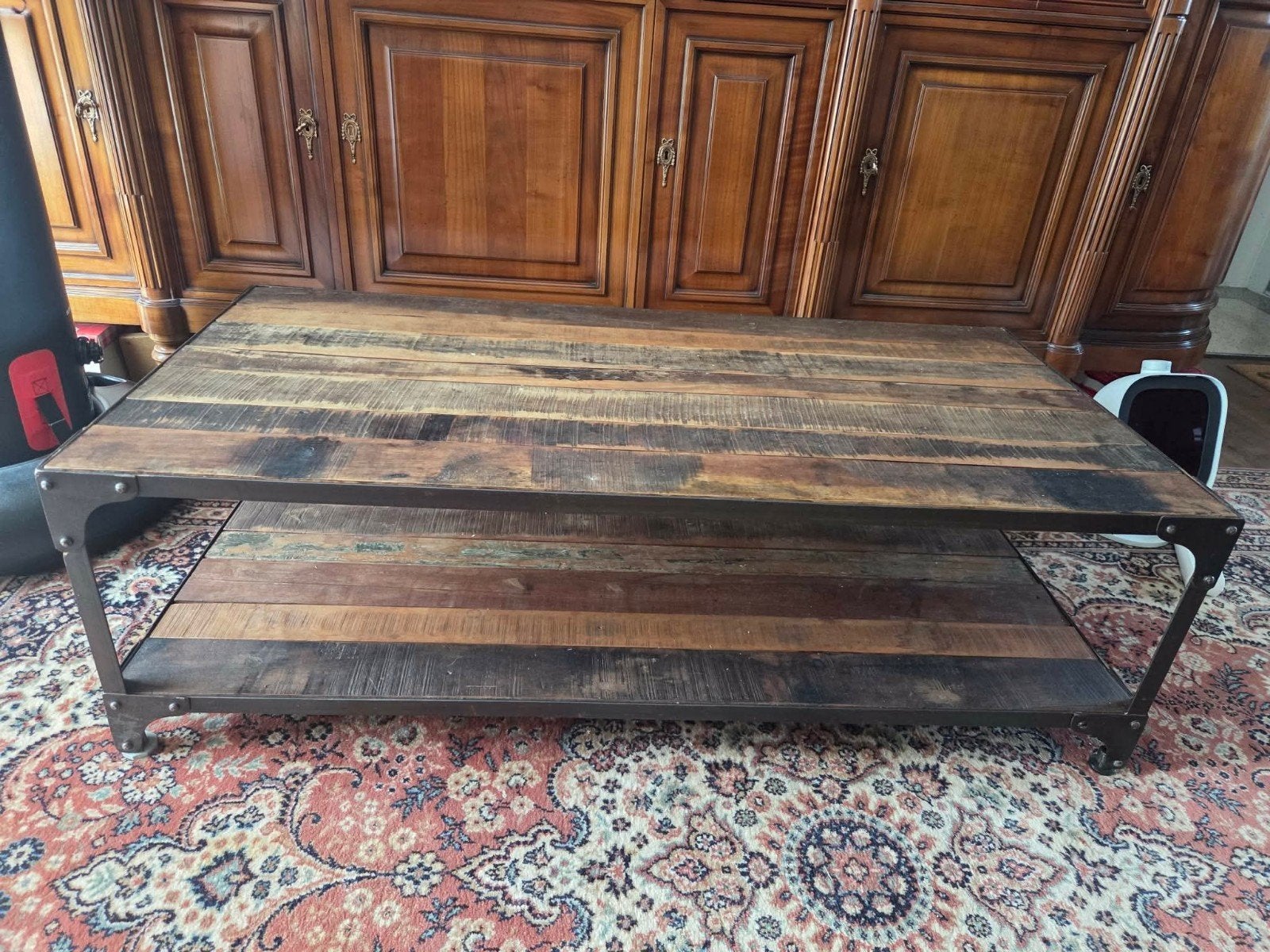 Belle table basse de style industriel, Maison & Meubles, Enlèvement ou Envoi