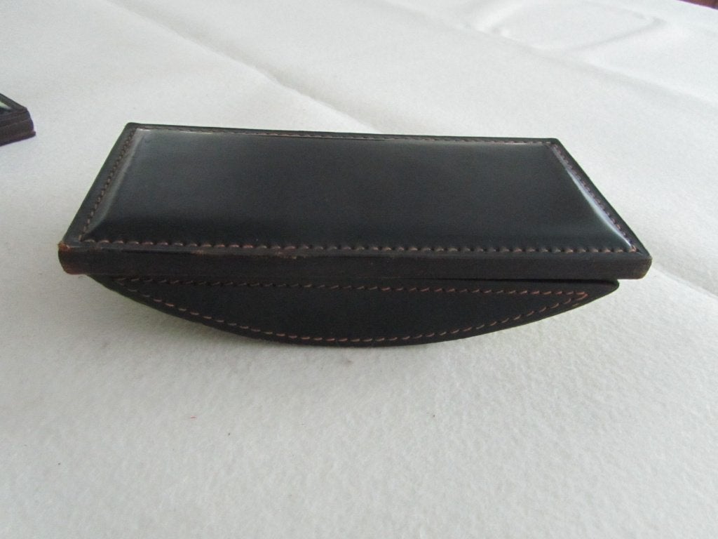 DELVAUX Buvard de bureau cuir noir siglé, Envoi, Noir