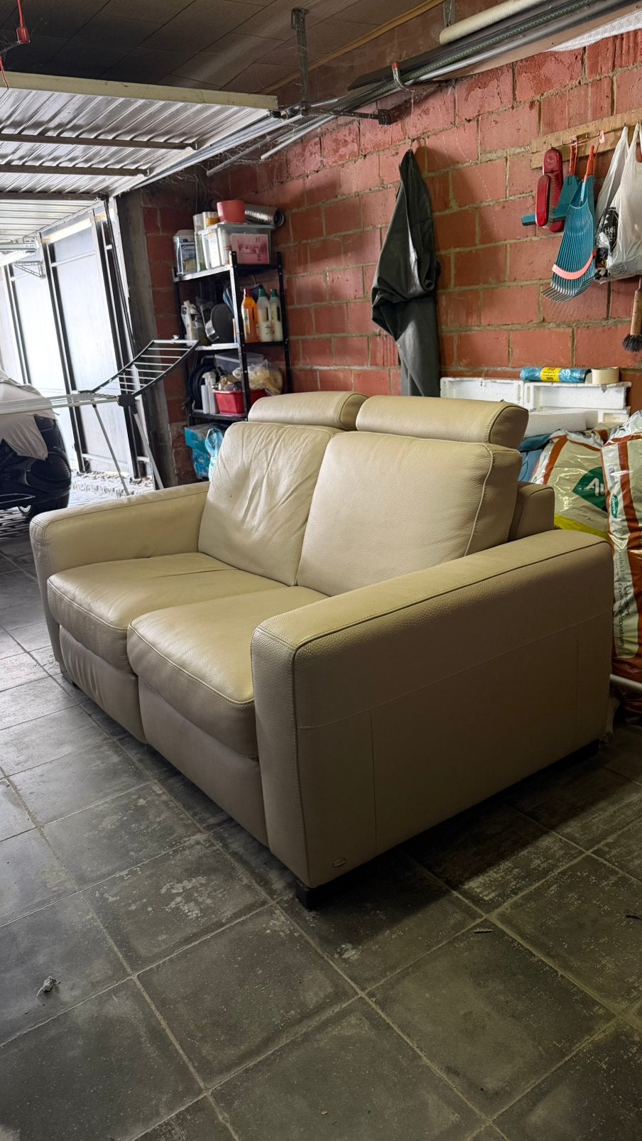 Beige lederen zetel GRATIS, Huis en Inrichting, Ophalen, Gebruikt
