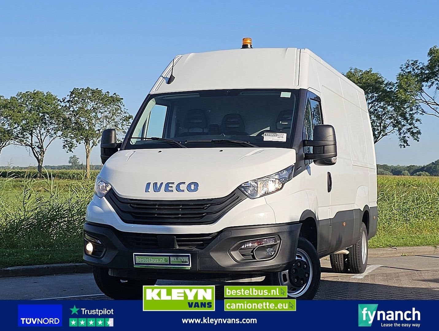 Iveco DAILY 35C14 L2H2 Dubbellucht AC!, Iveco, Wit, Bedrijf, Te koop